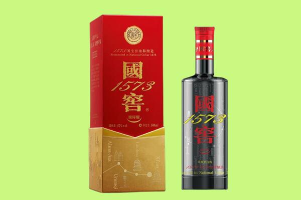 安顺普定县回收国窖1573.jpg